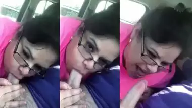 Nerdy Desi Bhabhi gives lucky partner nice XXX blowjob right in car