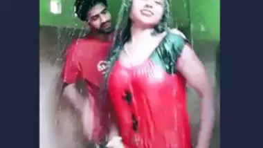 Desi couple bath together