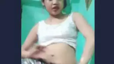 Desi girl dance