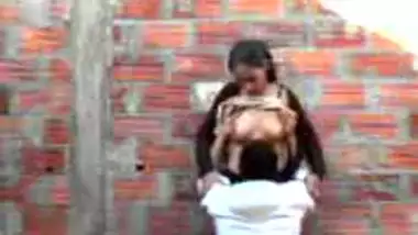 Paki college teen girl’s outdoor porn MMS