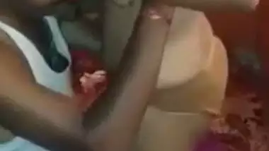 Chennai aunty first time with hubby’s friend