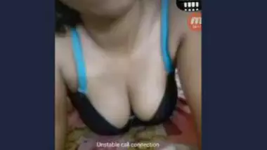 Desi beautiful girl show boob app video live