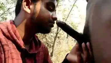 Slave gay blowjob of a slutty young XXX desi boy