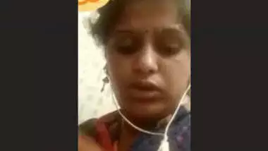 Horny Indian Bhabhi masturbation