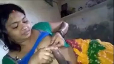 Bengali village bhabhi in saree hot xvideo