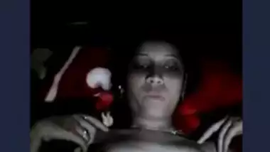 Desi bahbi fucking with husband at night