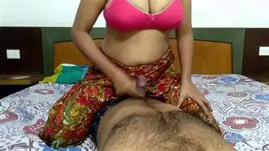 Bhabhi aur ghar ke naukar ke fuck masti ki Jaipur porn bf