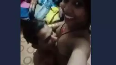 Desi lover gf boobs suck