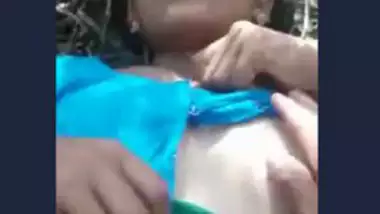 Cute Girl Fucking Outdoor