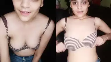 Gorgeous cutie sexy dance show for her boyfriend