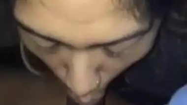 Tamil Girl Sucking huge Indian Dick