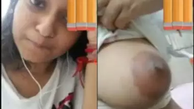 Desire is stronger than XXX ethic so Indian babe airs her sex tits