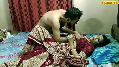 Indian xxx milf bhabhi real sex with husband close friend! Clear hindi audio