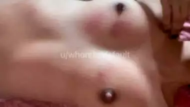 Beautiful Love Bites A Desi Whore Gets With Hard Nipples