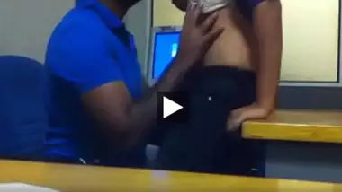 380px x 214px - Call Center Sex Video Of Manager Enjoying Teammate porn video