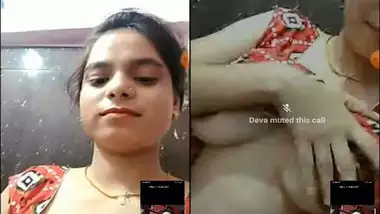 Desi girl showing her cute small boobies on VC