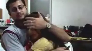 Desi xxx episode of a newly wed pair having romantic sex on their honeymoon