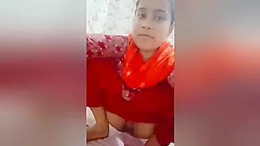 Horny Bangla Girl Shows Her Boobs And Pussy