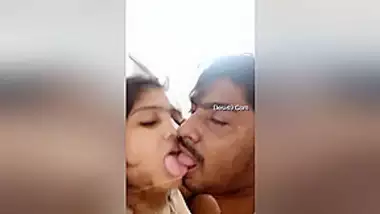 Super Horny Desi Bhabhi Ridding Dick