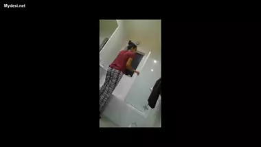 indian girl in bathroom naked