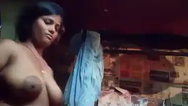 Boudi Shows Her Big Boobs