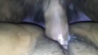 Pakistani Bhabhi Records Herself Close up Pussy Fucking