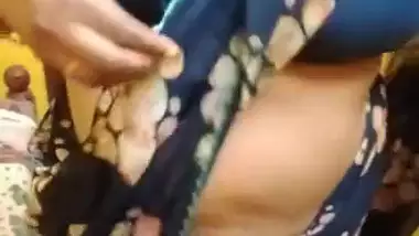 Tamil big boobs aunty change