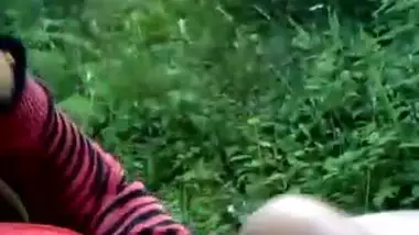 Beautiful girl fucking in jungle