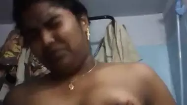 Wild bhabhi in bathroom