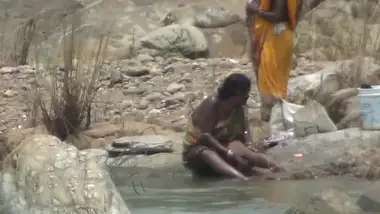 Bihari Amateur At River - Movies. video2porn2