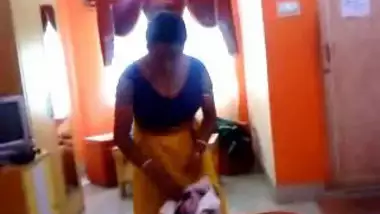 Bhabhi Changing Blouse - Movies.