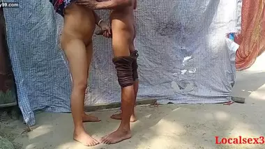 Bengali Bhabi Sex With Feaild