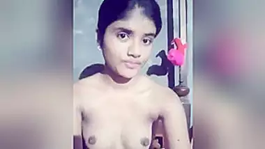 Cute Desi Girl Shows Her Boobs