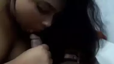 Bengali Boudi Giving Blowjob