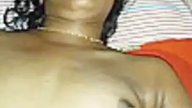 Sri Lankan Home Sex Video Leaked In Recent Times