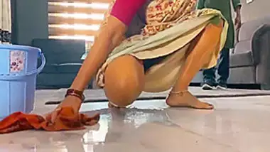 Sexy Indian Bhabi Naked. Full Video