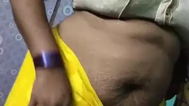 Desi village bhabi sexy body