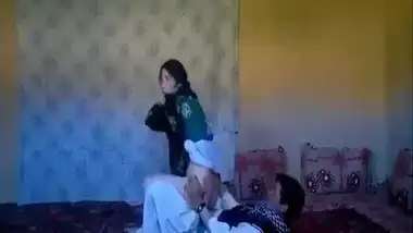 Pathan couple fucking hard on cam