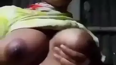 Sexy Village Girl Playing With Her Boobs