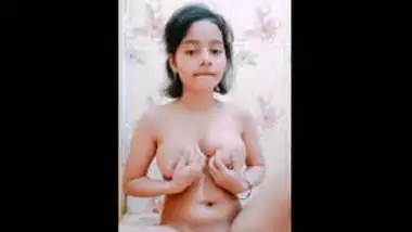 Beautiful Cute Horny Girl Showing Part 2