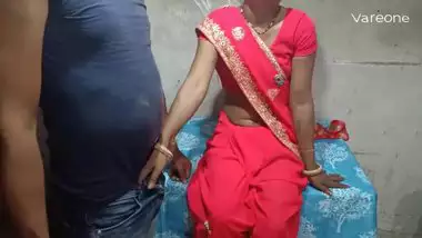 Desi bhabhi in saree fucked and creampied by devar