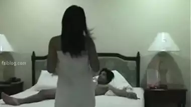 A young Tamil couple fucks passionately on vacation