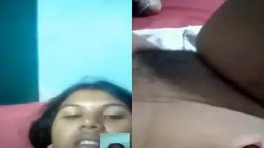 Desi girl showing pussy on video call to lover