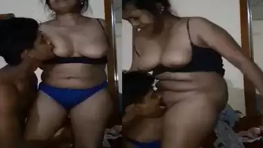 Indian Moms Boobs Sucking Videos - Indian Bhabhi Boobs And Pussy Sucking Viral Mms porn video