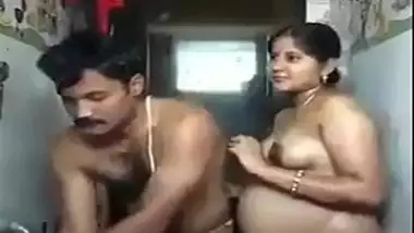 Patna guy takes a nude bath with his pregnant wife