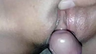 xxx desi linda hermanastra me deja tocar su coño apretado mierda