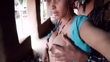 Lover destroys his married GF’s pussy in desi sex video