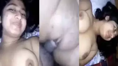 Boyfriend makes MMS video of him sticking XXX dick into Desi pussy